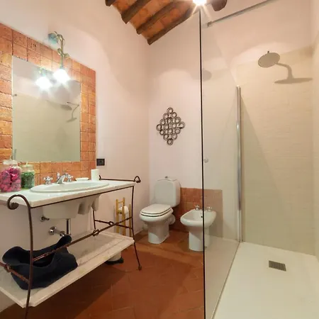 Torre Di Polvereto Apartment